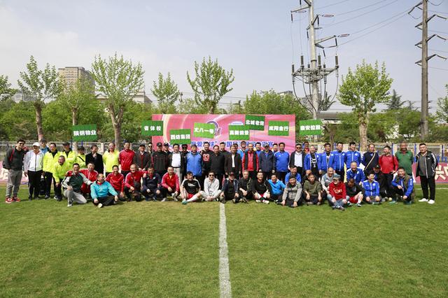 中国队负于 中国队负于