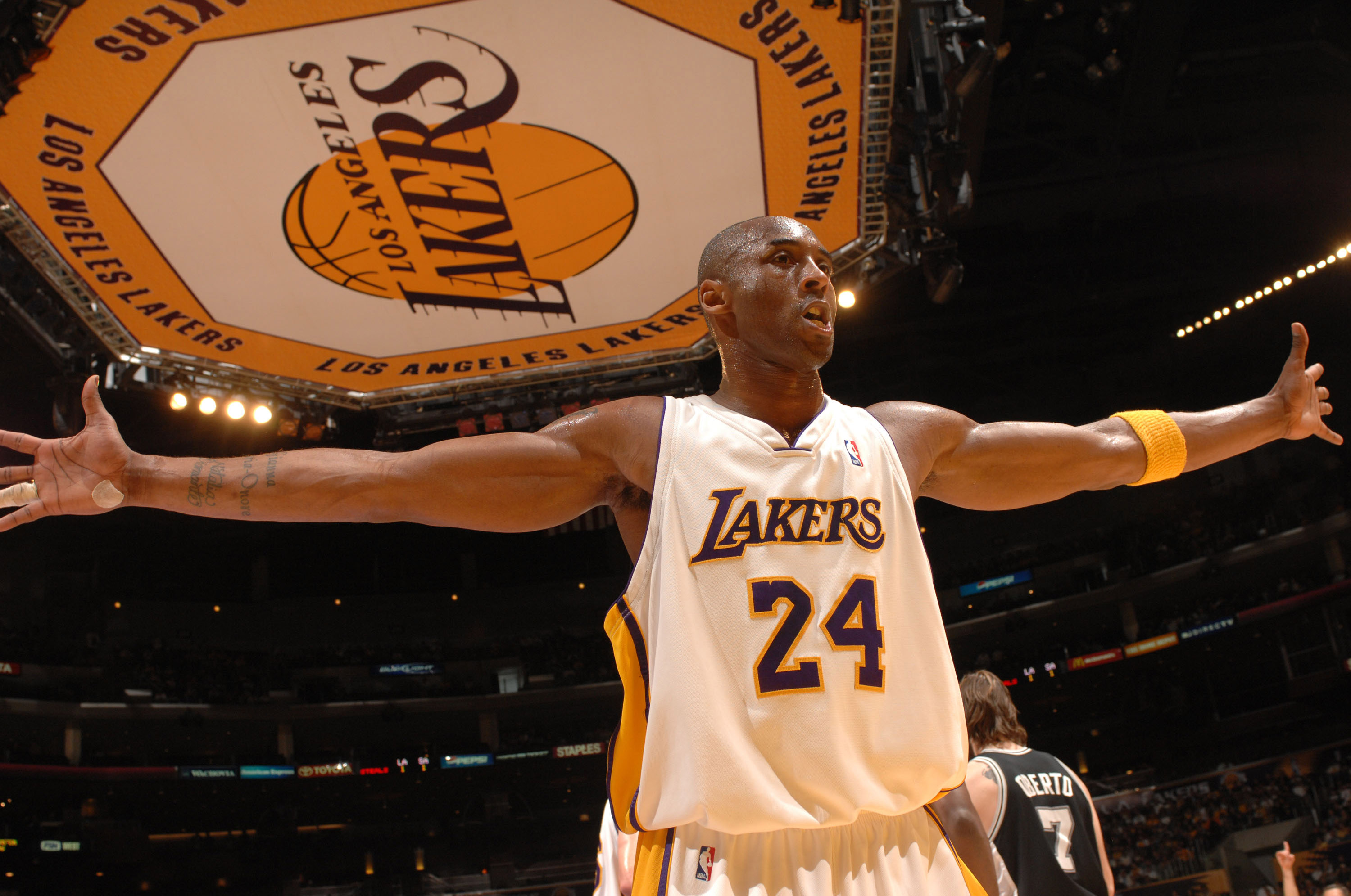 广泛关注 广泛关注