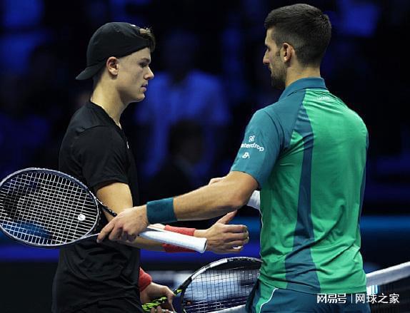 他的快速突 他的快速突