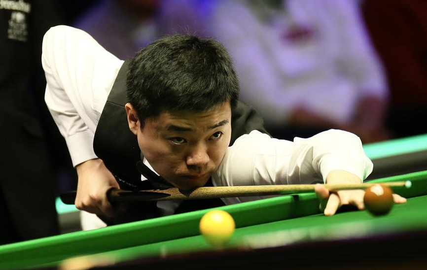 足球不仅是 足球不仅是