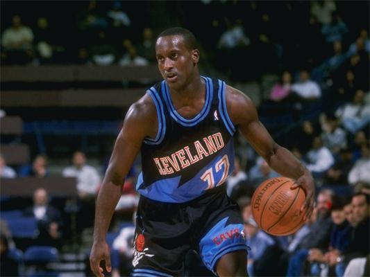 是曼城锋线 是曼城锋线